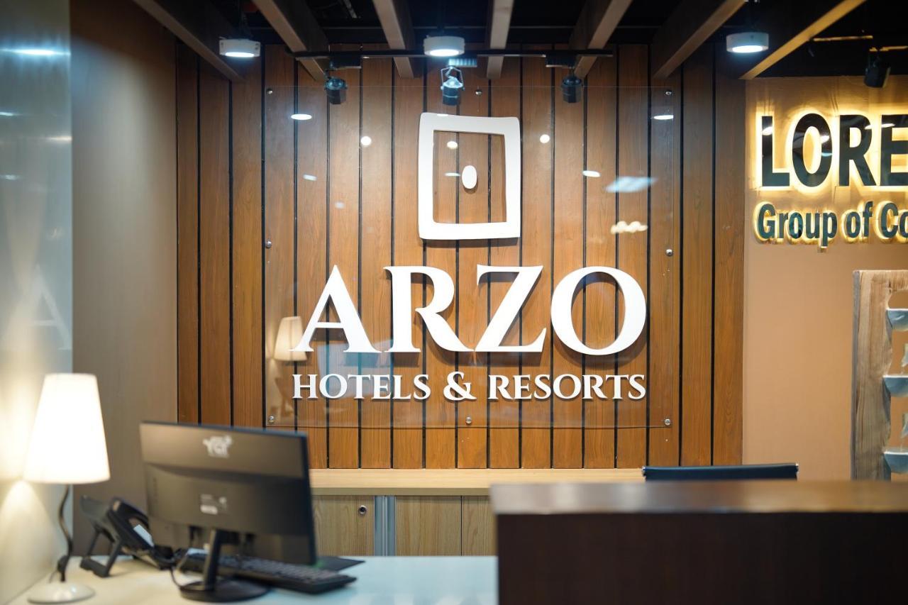 Arzo Hotel Premier Makati City Exterior foto