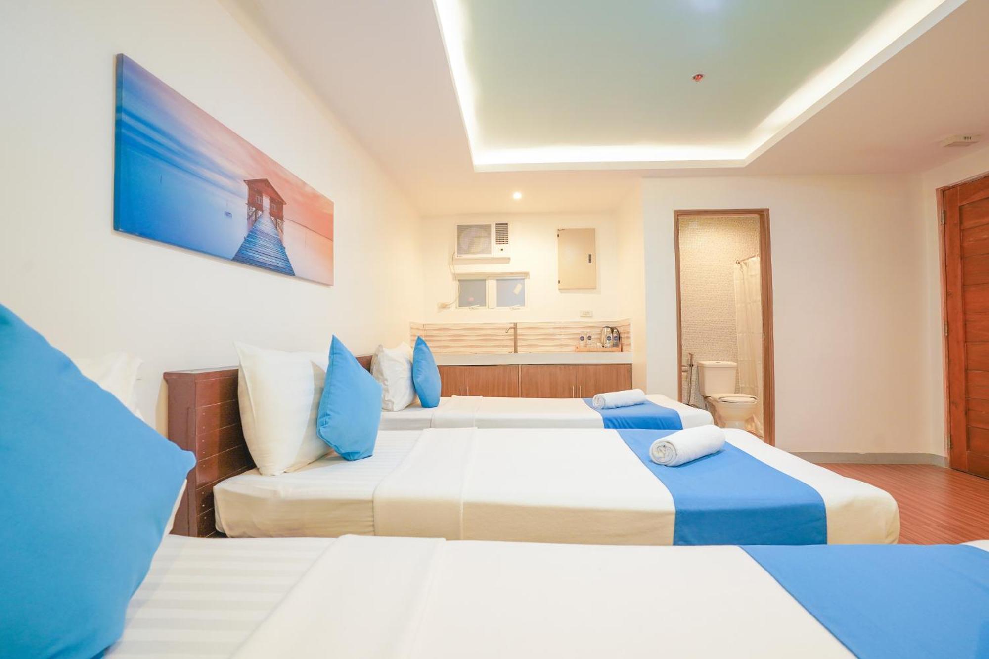 Arzo Hotel Premier Makati City Exterior foto